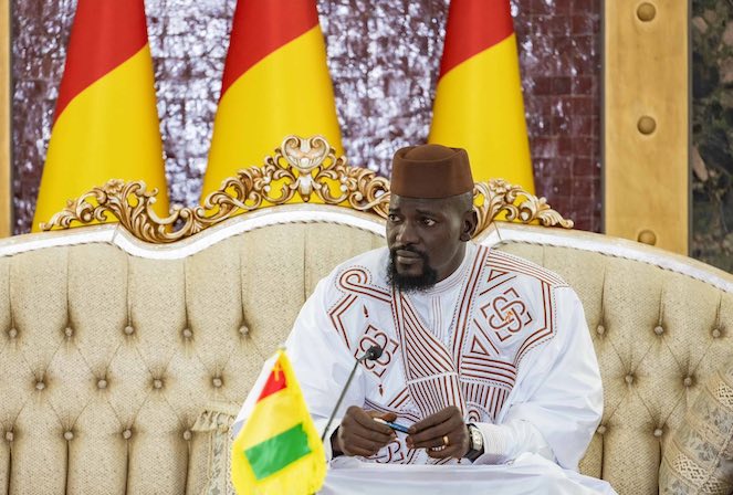 Investiture de Mamadi Doumbouya : une dizaine de chefs d’État attendus à Conakry