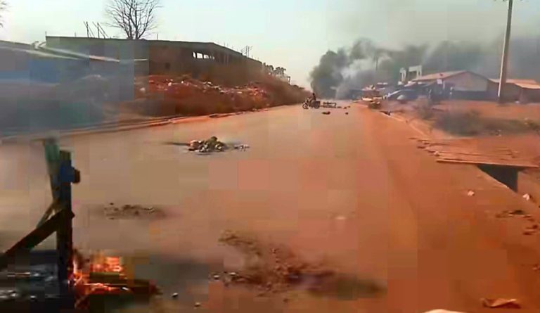 Siguiri : de violentes manifestations paralysent la ville